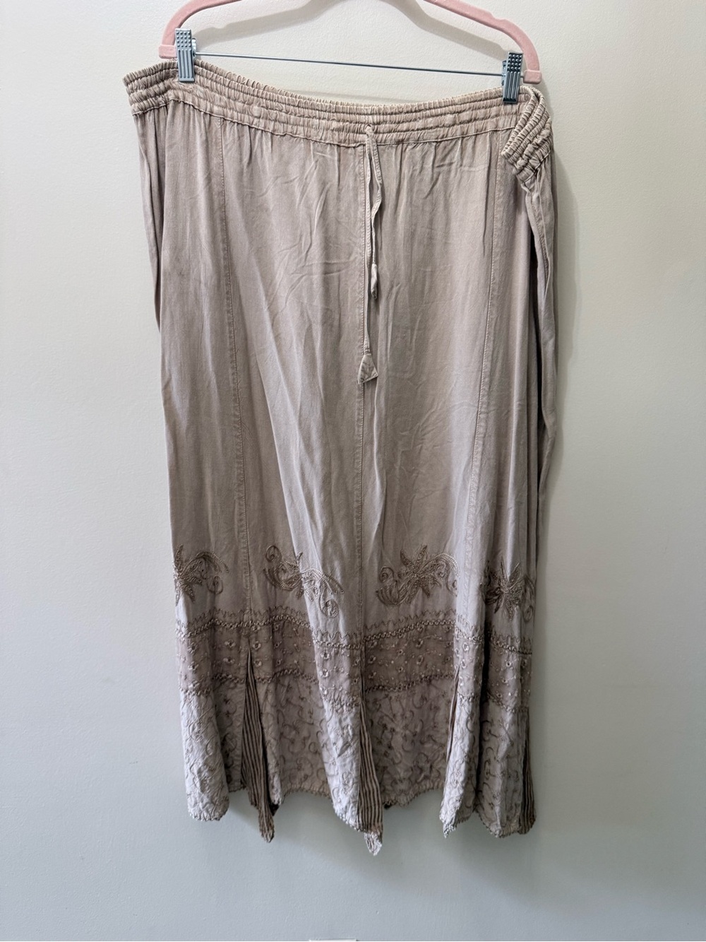 Vintage Sacred Threads Midi Beige Tan Embroidered Paisley Boho Cottage Plus 46”